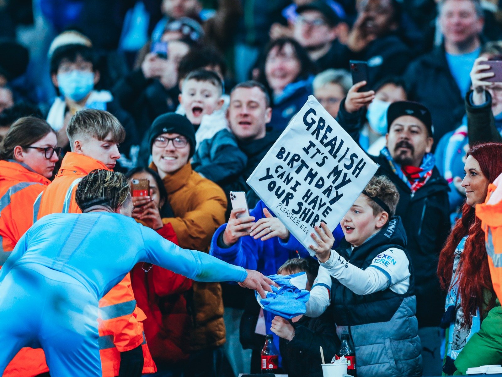 以收入突破 以收入突破