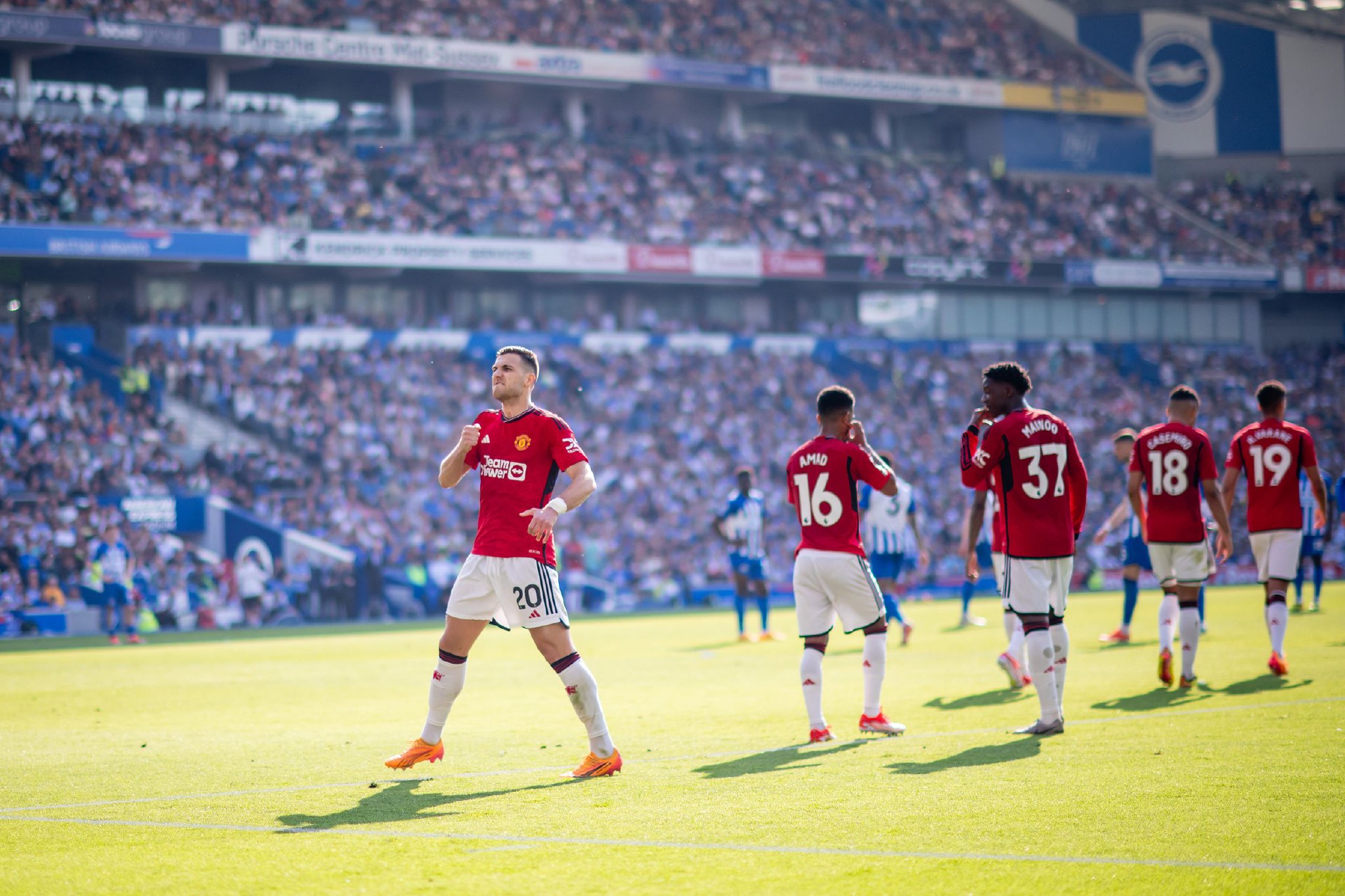 中表现同样 中表现同样